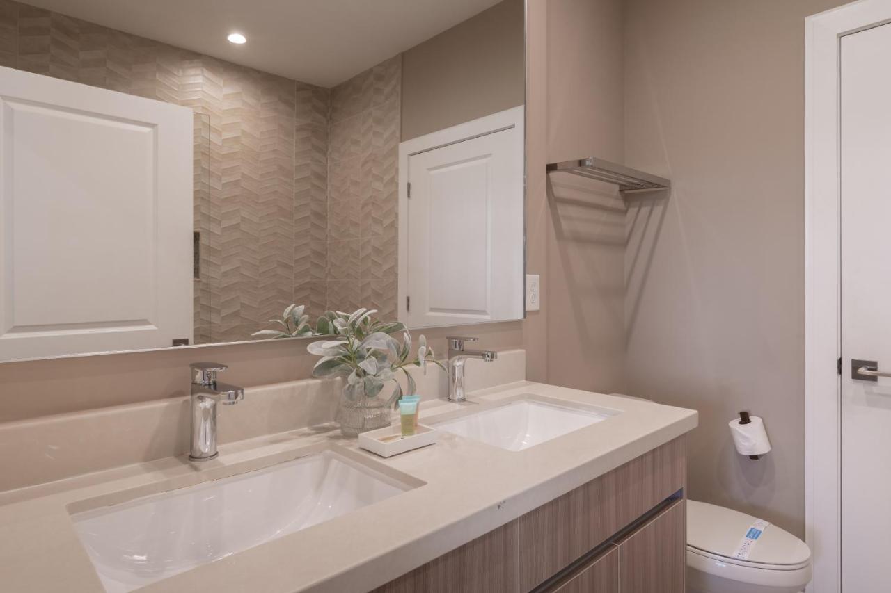 Beautiful Townhome Magic Village 1,5 Mile To Dis ออร์ลันโด ภายนอก รูปภาพ
