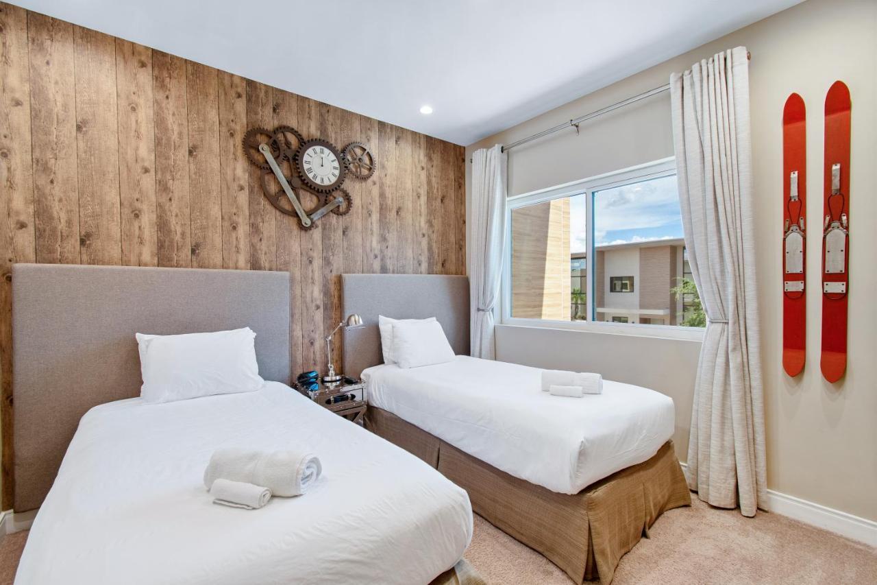 Beautiful Townhome Magic Village 1,5 Mile To Dis ออร์ลันโด ภายนอก รูปภาพ